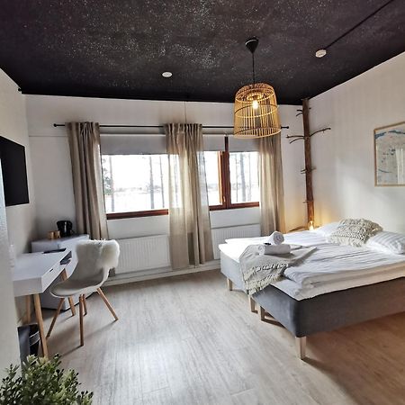 Goiglo Hotel & Hostel Куусамо Экстерьер фото