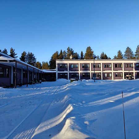 Goiglo Hotel & Hostel Куусамо Экстерьер фото