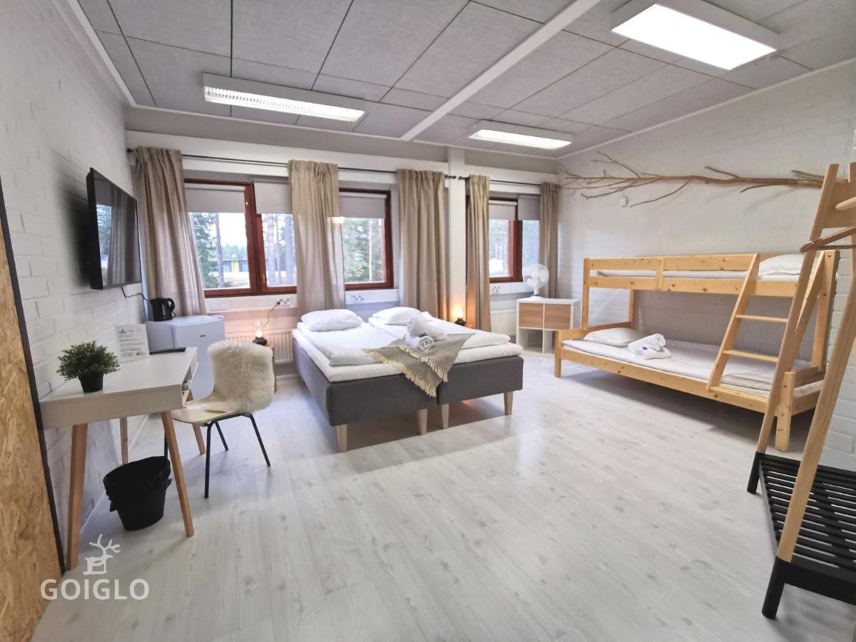 Goiglo Hotel & Hostel Куусамо Экстерьер фото