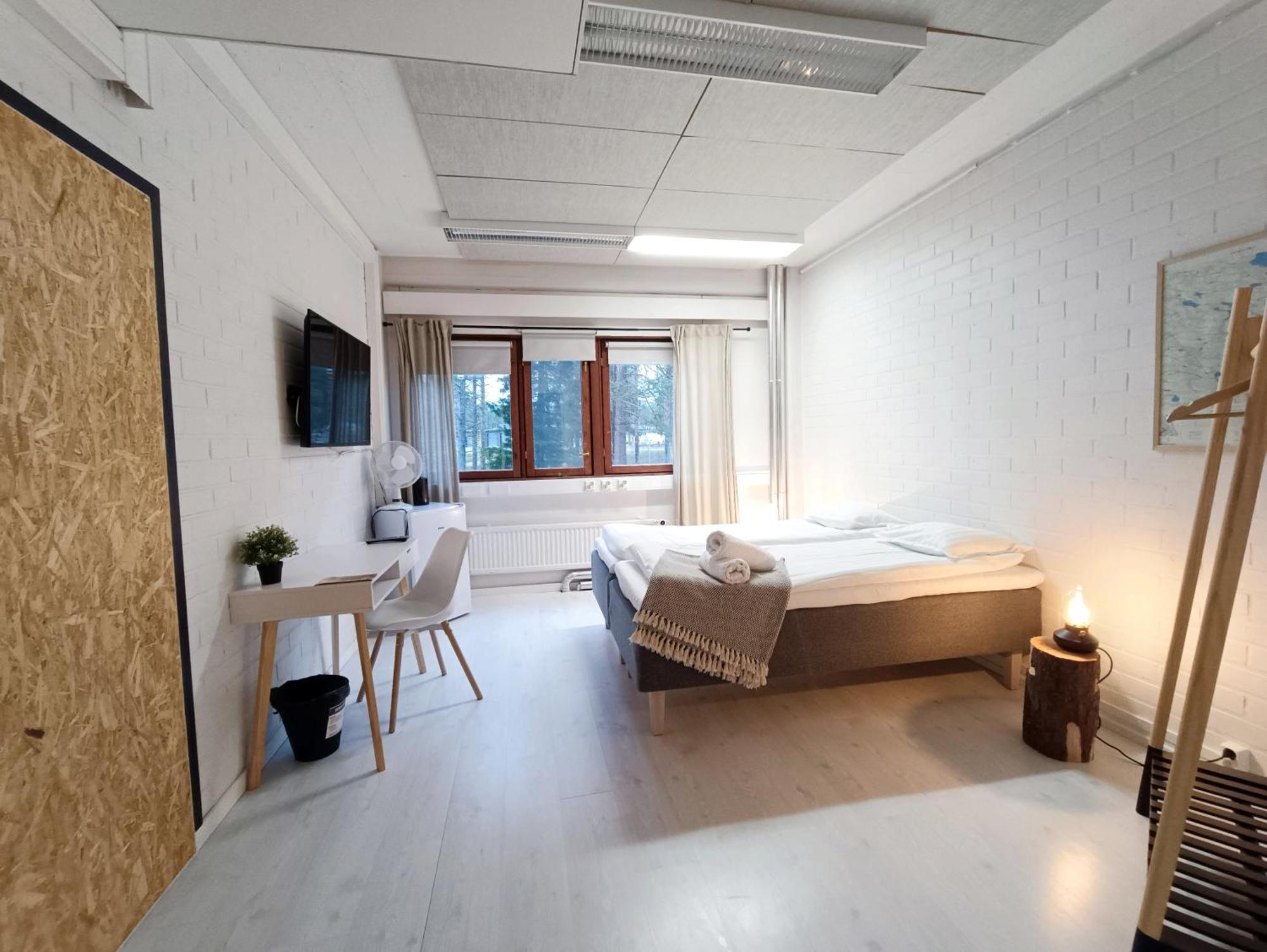 Goiglo Hotel & Hostel Куусамо Экстерьер фото